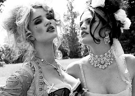 rosie_huntington_whiteley_11.jpg