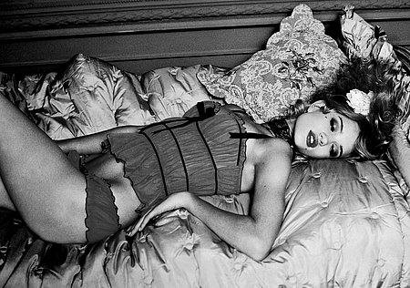 rosie_huntington_whiteley_12.jpg