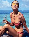 alessandra_ambrosio_florida_01.jpg