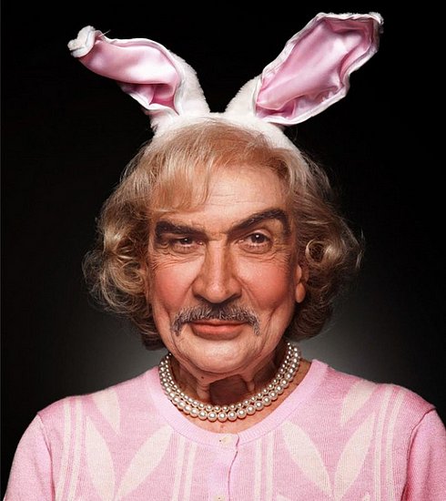 male_celebrities_as_females_12.jpg