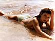 phun.org_elizabethhurley_4.jpg