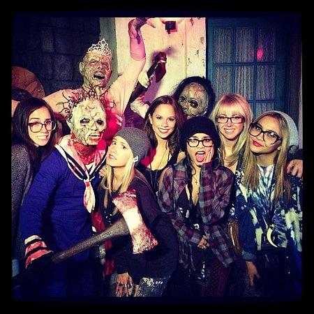 celebs_at_halloween_2012_14.jpg