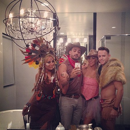 celebs_at_halloween_2012_35.jpg